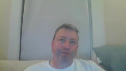 rob_bower_guy online show from November 2025 01:00:01 AM
