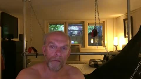 Snapshot of robbertnl chatting on April 2026 04:50:01 AM robbertnl online show from April 2026 04:50:01 AM