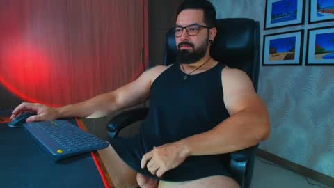 Robby online show from May 2026 01:03:02 AM