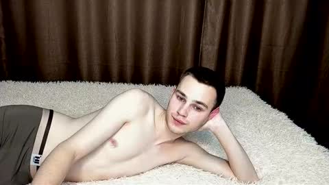 robert10211 online show from January 2026 08:51:01 AM