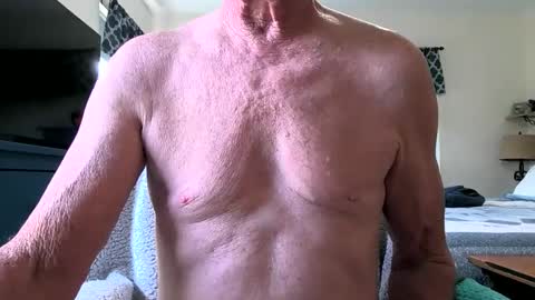 Snapshot of robert45556 chatting on September 2025 06:02:02 PM robert online show from September 2025 06:02:02 PM