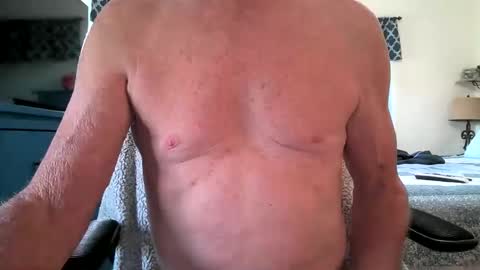 Snapshot of robert45556 chatting on October 2025 09:34:02 PM robert online show from October 2025 09:34:02 PM