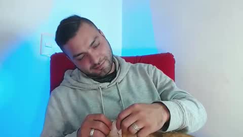 Stiven - online show from February 2025 05:52:02 AM