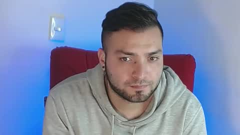 Stiven - online show from February 2025 02:37:01 AM