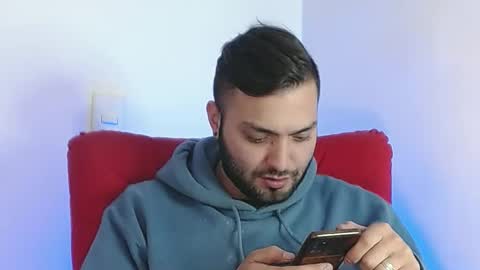 Stiven - online show from February 2025 08:25:01 PM