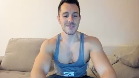 roberto4ever online show from December 2025 04:16:01 PM