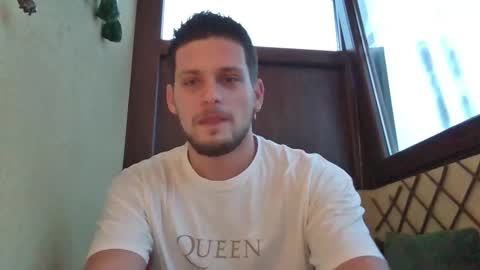 Roberto online show from November 2025 05:28:02 AM