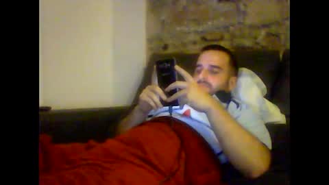 Roberto online show from December 2024 08:43:01 PM