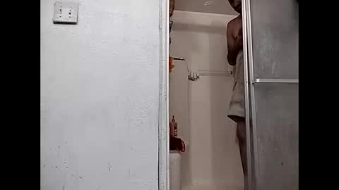 robertsaiz4200 online show from January 2025 03:26:02 AM