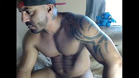 Snapshot of robertuxx chatting on January 2025 09:40:01 PM BRAZILIAN BOY online show from January 2025 09:40:01 PM