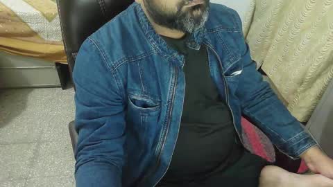 robin online show from November 2025 04:55:01 PM