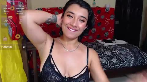 Snapshot of robin_h00t chatting on February 2025 12:06:01 AM Ivanna and Robin online show from February 2025 12:06:01 AM