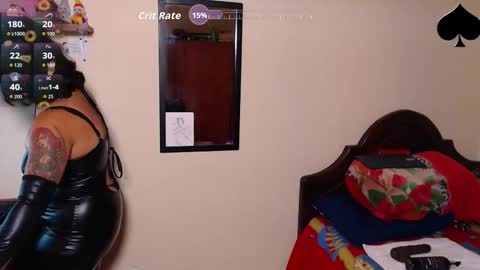 Snapshot of robin_h00t chatting on September 2025 09:53:02 PM Ivanna and Robin online show from September 2025 09:53:02 PM