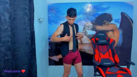 Snapshot of robin_lenox chatting on December 2024 12:29:02 PM Robin online show from December 2024 12:29:02 PM