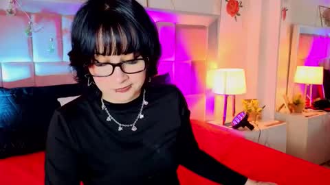 Snapshot of robinbennett chatting on May 2026 02:11:02 PM robin D online show from May 2026 02:11:02 PM
