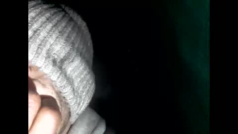 Snapshot of robincom23 chatting on February 2025 12:56:01 PM R online show from February 2025 12:56:01 PM