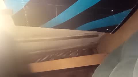 Snapshot of robincom23 chatting on September 2025 06:48:01 AM R online show from September 2025 06:48:01 AM