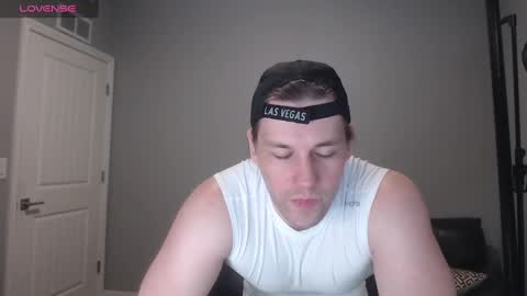 Snapshot of robknocks chatting on September 2025 06:11:02 PM Rob Knocks online show from September 2025 06:11:02 PM