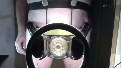 Snapshot of robodickmilker chatting on February 2025 11:37:02 PM Robodickmilker online show from February 2025 11:37:02 PM