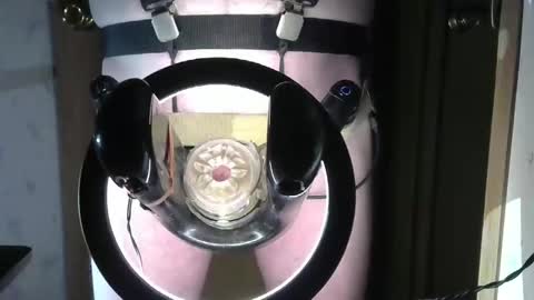 Snapshot of robodickmilker chatting on February 2025 02:41:01 AM Robodickmilker online show from February 2025 02:41:01 AM