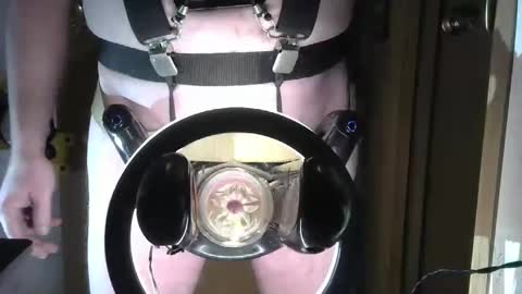 Snapshot of robodickmilker chatting on February 2025 10:48:01 PM Robodickmilker online show from February 2025 10:48:01 PM