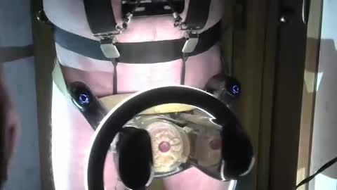 Snapshot of robodickmilker chatting on November 2025 12:44:02 AM Robodickmilker online show from November 2025 12:44:02 AM