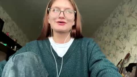 robynsentinella online show from November 2025 05:06:02 AM