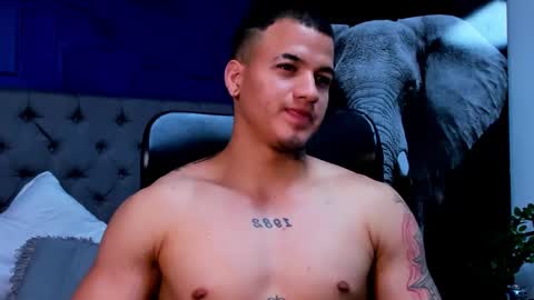 rocco_santos online show from October 2025 01:23:01 AM
