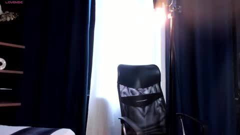 rocco_santos online show from October 2025 08:42:01 PM