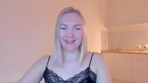 Snapshot of rock__baby chatting on February 2025 10:12:01 PM rock__baby online show from February 2025 10:12:01 PM