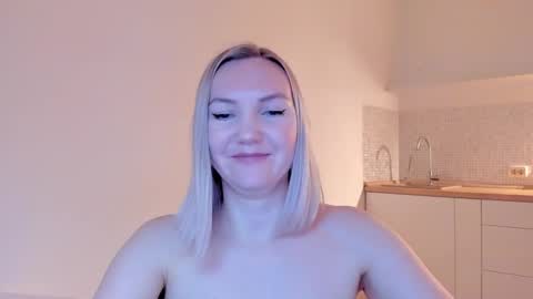 Snapshot of rock__baby chatting on February 2025 11:37:02 PM rock__baby online show from February 2025 11:37:02 PM