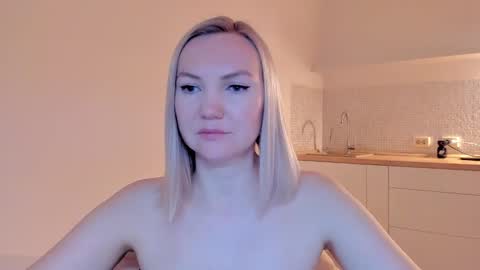 Snapshot of rock__baby chatting on March 2025 02:25:02 AM rock__baby online show from March 2025 02:25:02 AM