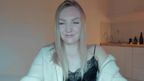 Snapshot of rock__baby chatting on May 2026 10:50:02 PM rock__baby online show from May 2026 10:50:02 PM