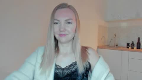 Snapshot of rock__baby chatting on May 2026 04:07:02 AM rock__baby online show from May 2026 04:07:02 AM