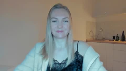 Snapshot of rock__baby chatting on May 2026 09:52:01 PM rock__baby online show from May 2026 09:52:01 PM