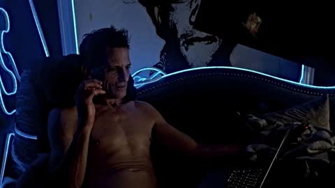 Snapshot of rockemx chatting on January 2025 01:10:01 AM rockemx online show from January 2025 01:10:01 AM