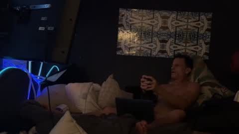 Snapshot of rockemx chatting on January 2025 02:28:01 PM rockemx online show from January 2025 02:28:01 PM