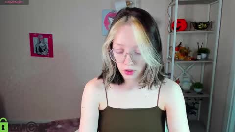 Rockett online show from November 2025 01:04:01 AM