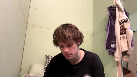 rockeylo99 online show from November 2025 09:38:02 PM