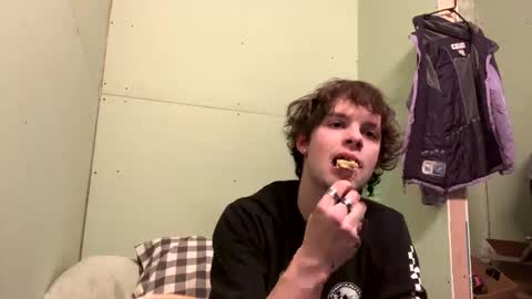 rockeylo99 online show from December 2025 12:30:01 AM