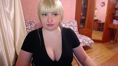 Snapshot of rocknlinxx chatting on November 2025 03:45:02 PM Rocknlinxx online show from November 2025 03:45:02 PM