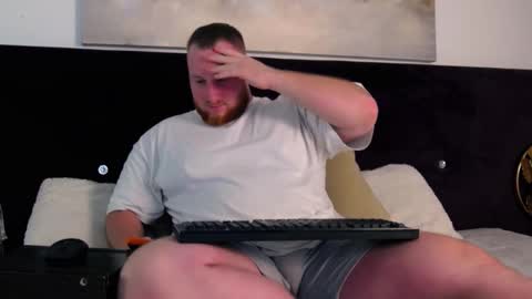 Snapshot of roddy_riss chatting on November 2025 01:03:01 PM Roddy online show from November 2025 01:03:01 PM