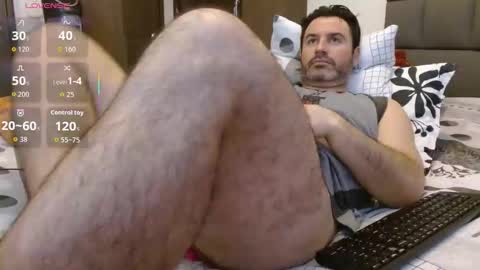 Snapshot of rodher81 chatting on October 2025 05:44:02 PM Rod online show from October 2025 05:44:02 PM