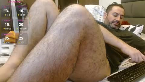 Snapshot of rodher81 chatting on October 2025 03:42:02 AM Rod online show from October 2025 03:42:02 AM