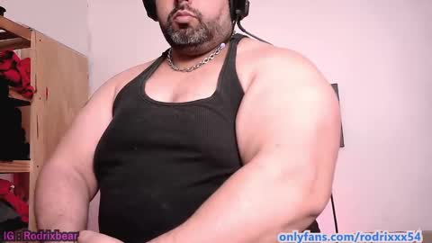 rodrixxx54 online show from September 2025 10:37:01 PM