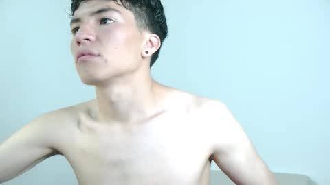 Snapshot of rofflust chatting on February 2026 03:05:02 AM Roff Lust online show from February 2026 03:05:02 AM