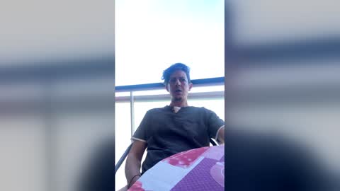 Snapshot of rogerbenid81 chatting on May 2026 05:18:02 PM rogerbenid81 online show from May 2026 05:18:02 PM