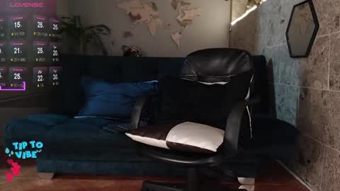 Snapshot of rogert_xx chatting on February 2025 01:54:02 AM Rogert online show from February 2025 01:54:02 AM