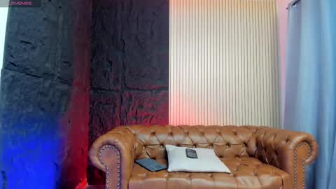 Rogger online show from October 2025 01:29:01 AM