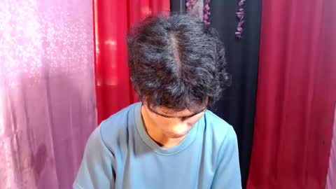 Snapshot of roianboyyy chatting on May 2026 11:55:01 PM roianboyyy online show from May 2026 11:55:01 PM